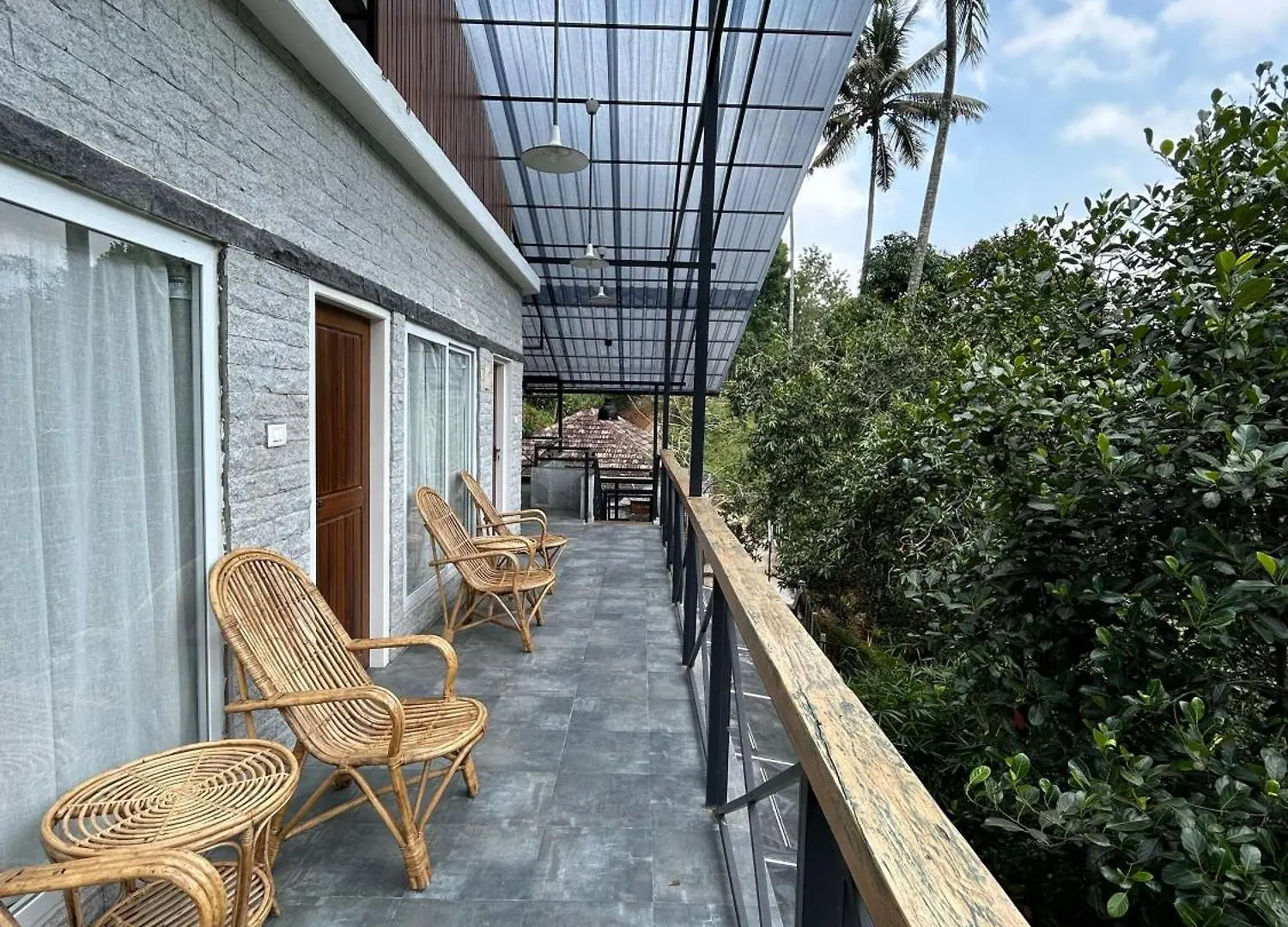 Kv By Halcyon Traveltech Apartment Anachal