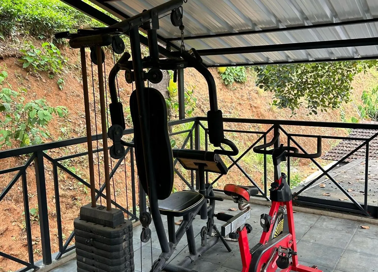 Kv By Halcyon Traveltech Apartment Anachal Homestay