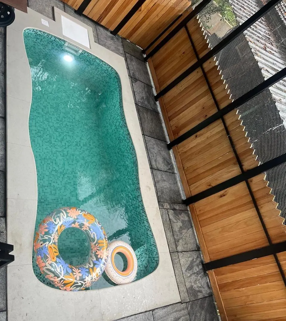 Kv By Halcyon Traveltech Apartment Anachal India